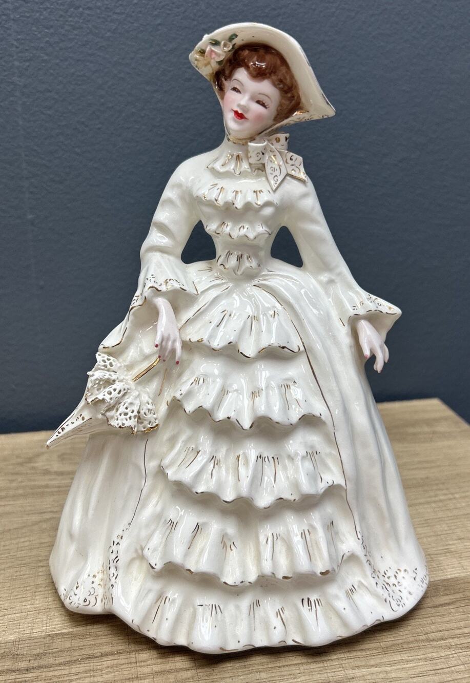 Elegant Woman Umbrella Florence Ceramics Pasadena “Charmaine" White Gold READ